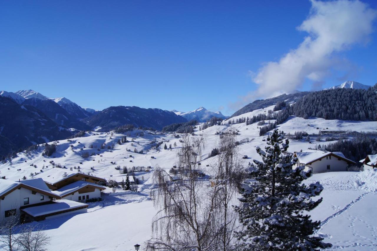 Apart-Hotel Alpinsonnenresidenz Fiss Eksteriør billede