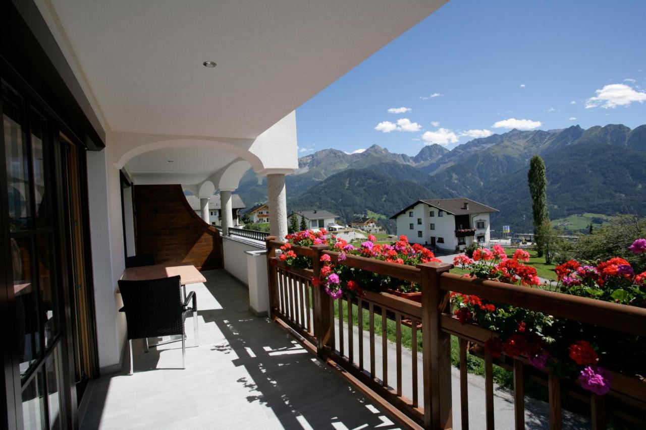 Apart-Hotel Alpinsonnenresidenz Fiss Eksteriør billede