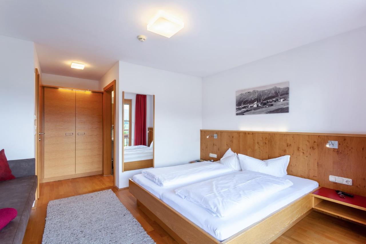 Apart-Hotel Alpinsonnenresidenz Fiss Eksteriør billede